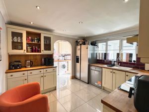 Photo 18- click for photo gallery